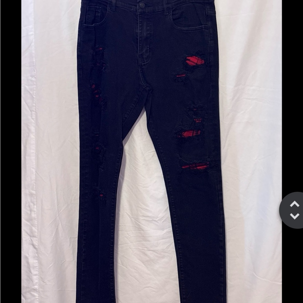 Men's Black Distressed Skinny Jeans